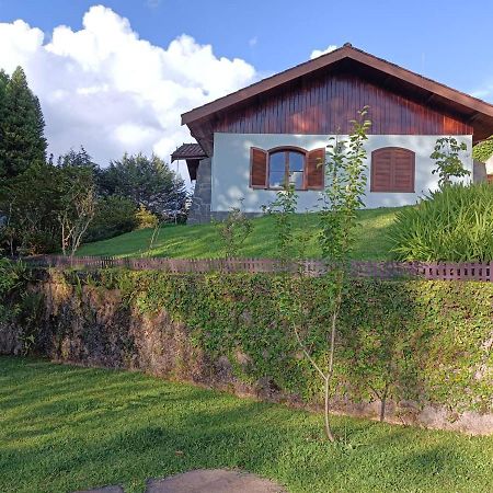 Quinta Das Flores Hospedaria Campos do Jordão المظهر الخارجي الصورة